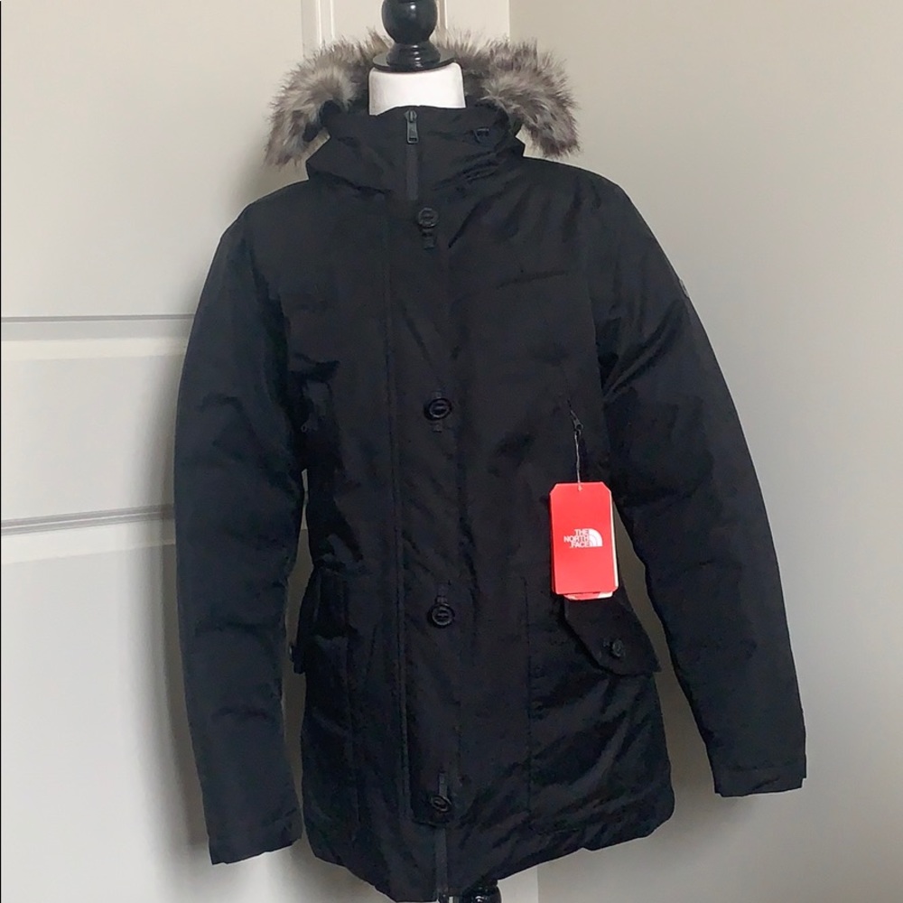 North Face Parka. Or best offer.